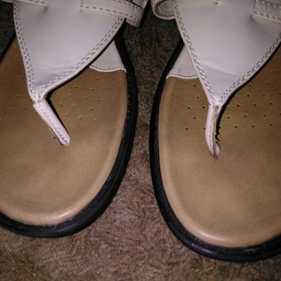 Sandals - Picture 6 of 7